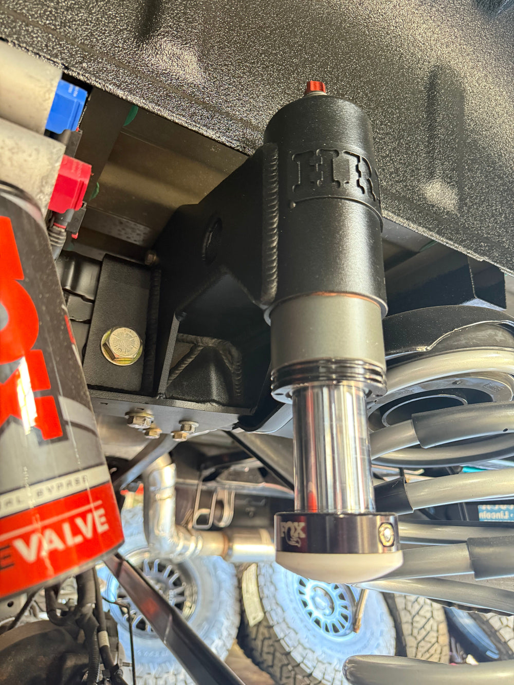 Gen 3 Raptor Bolt On Bump Stop Kit — Hanna Race & Design